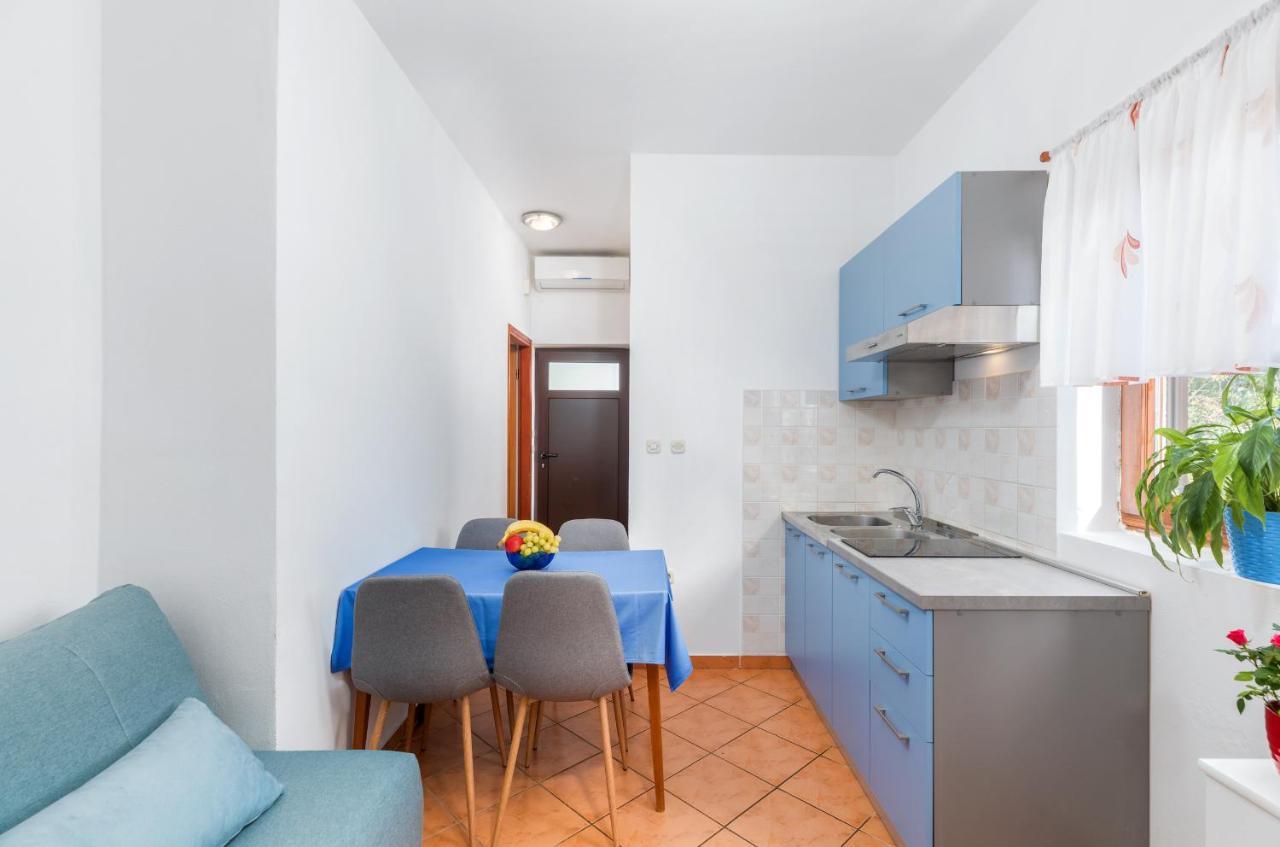 Center Of Fazana Apartments Katarina Exterior foto